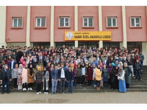 Vali Toprak, Şemdinli’de 5 Derslikli Okulun Açılışına Katıldı