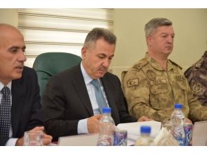 Ağrı Heyeti İran’da Sınır Güvenliğini Görüştü