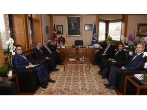 Sanayi Ve Teknoloji Bakan Yardımcısı Büyükdede’den, Rektör Prof. Dr. Çomaklı’ya Ziyaret