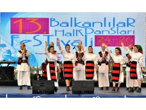 Atatürk’ün Mirası Balkanlılar Halk Dansları Festivali Başladı