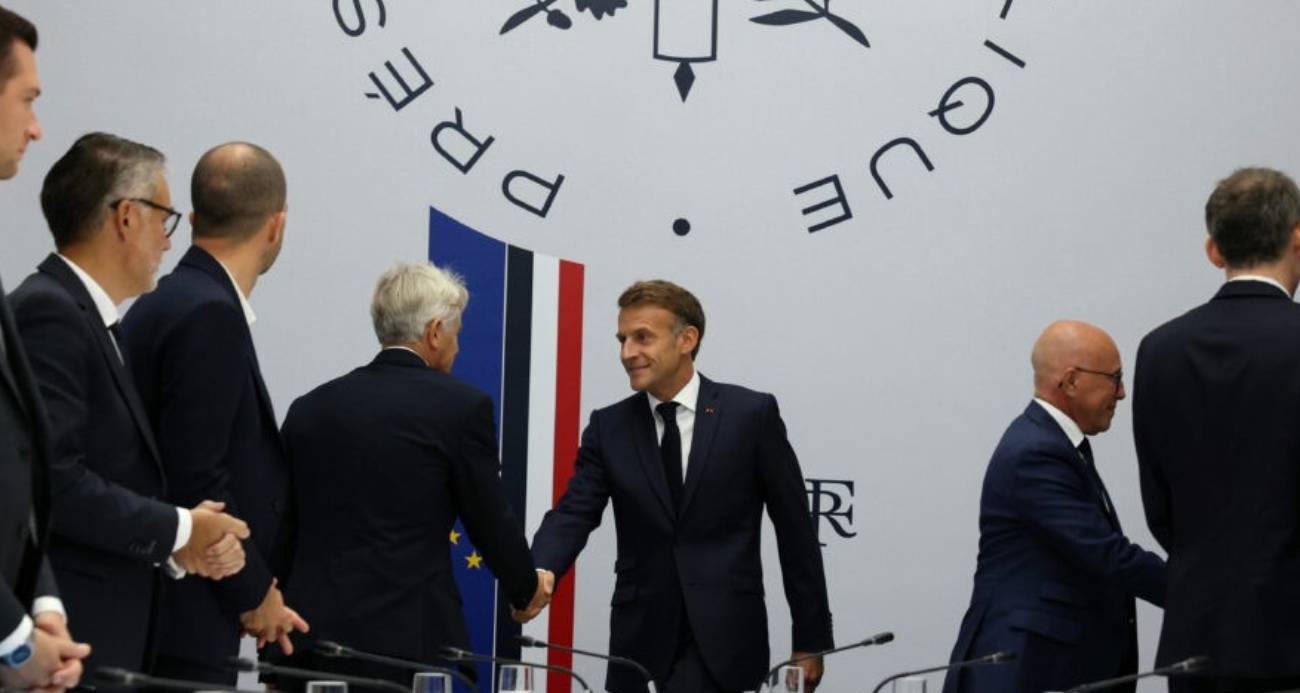 macron-rusya-nin-avrupalilara-ve-fransa-ya-yonelik-hibrit-tehdidi-yogunlasti