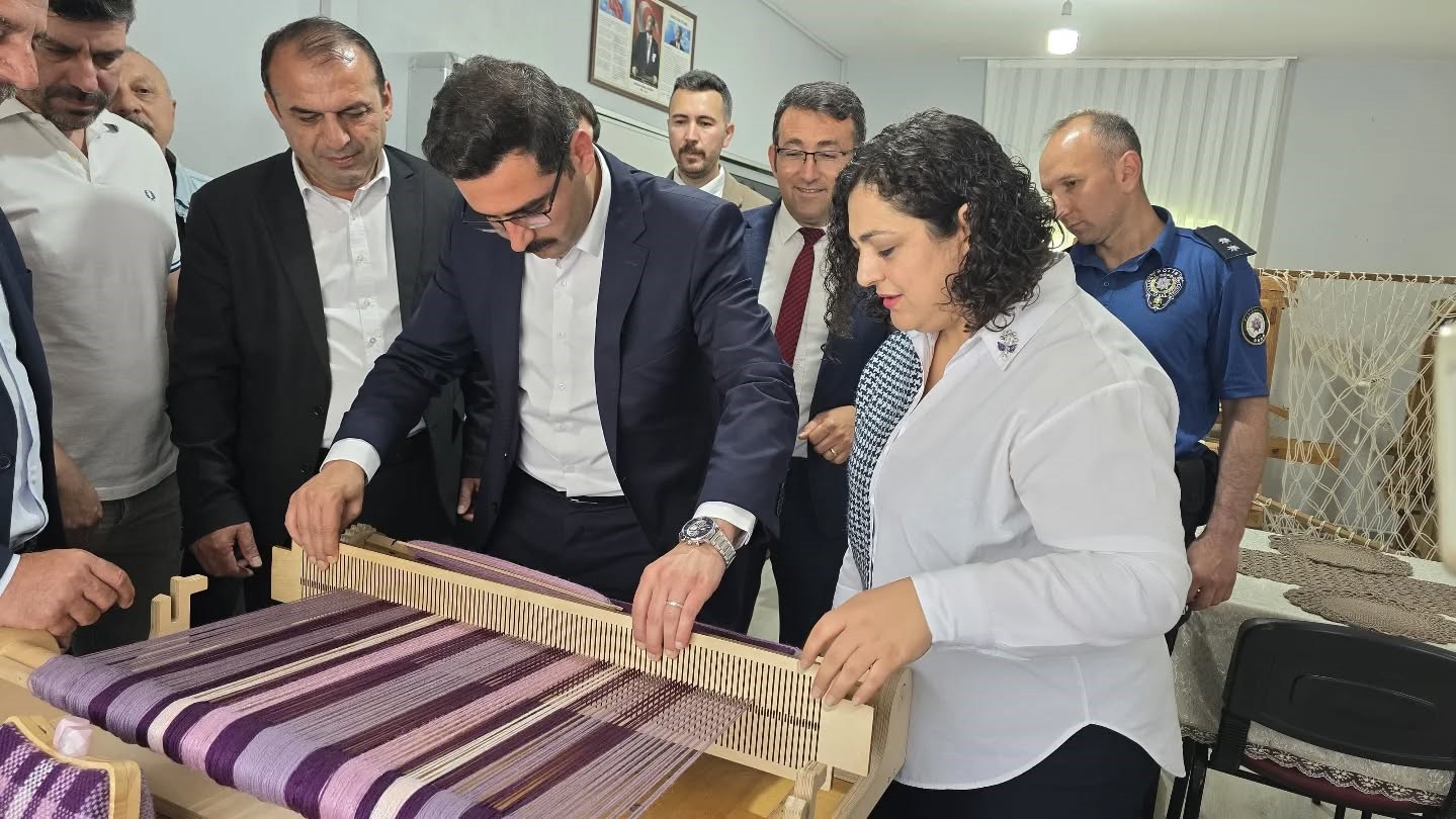 hanonu-de-kursiyerlerin-ele-emegi-urunleri-sergilendi