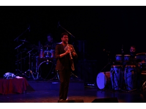 Serkan Çağrı Üsküdarlıların Kulaklarının Pasını Sildi