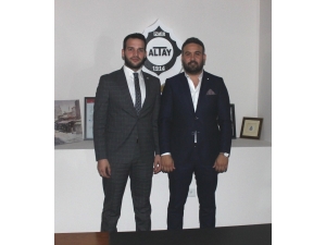Altay Son Transferi Yönetime Yaptı