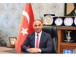 Sgk İl Müdürü Hasgül, "Bir Profesör, 4 Bin 500 Tl’ye Özel Hastanede Çalışamaz"