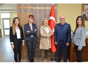 Makedonya Tetova Devlet Üniversitesi Akademisyenleri Uşak’ta