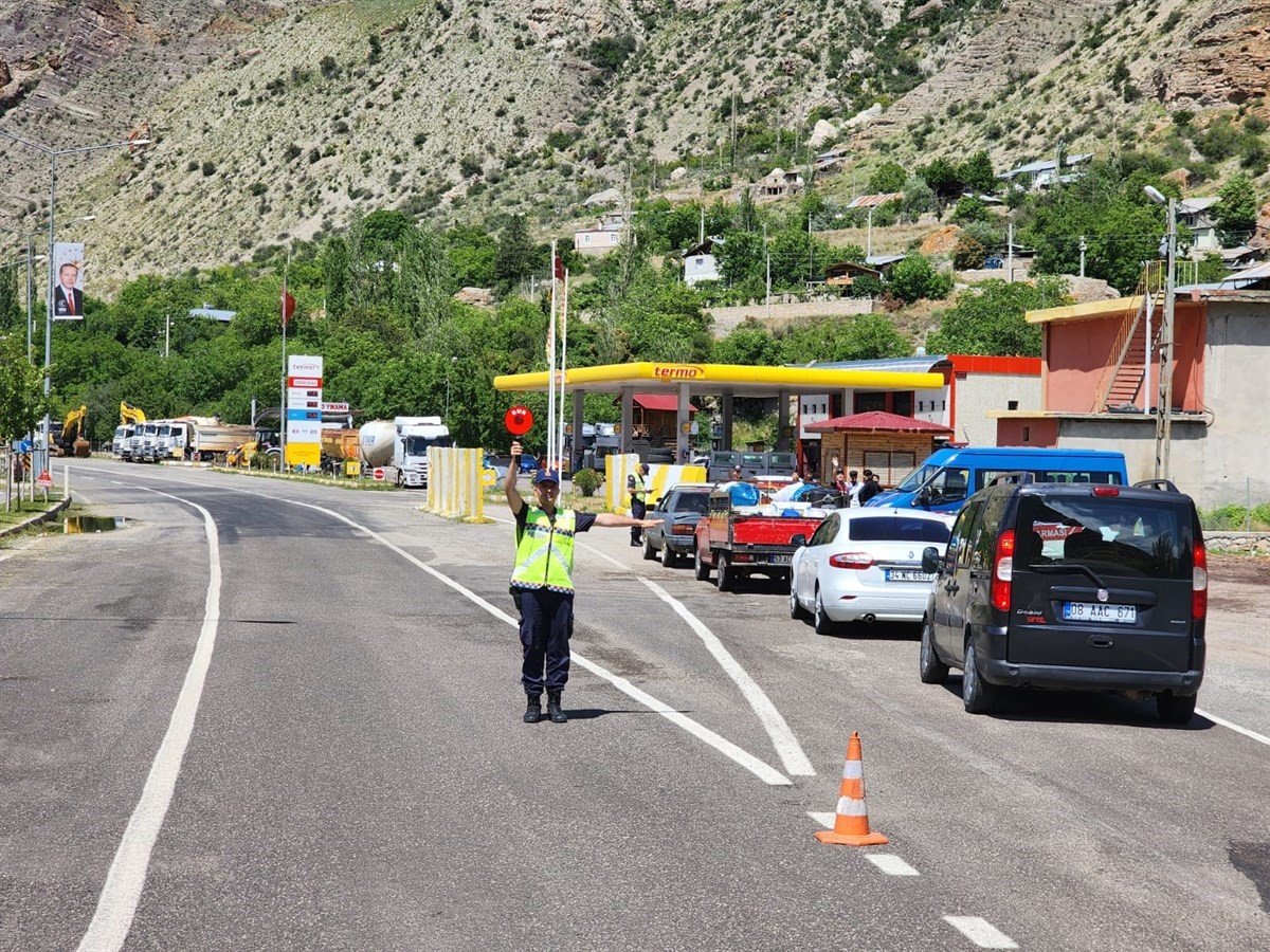 erzurum-da-jandarma-sucluya-nefes-aldirmiyor