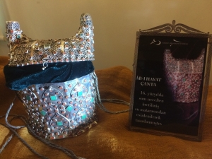 Kanuni’nin Su Matarasından Esinlenerek Yapılan Bu Çantanın Fiyatı 10 Bin Tl