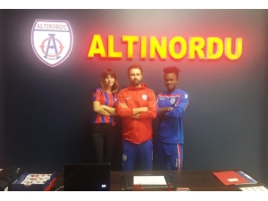 Altınordu Samsun’a Futbol Okulu Açtı