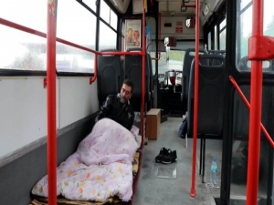 Bozuk Halk Otobüsünde Yaşam