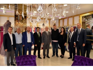 Salihli’de İndirim Yapan Esnafa Teşekkür