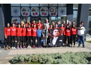 Başkan Işık’tan, Çiçeklidedespor Voleybol Takımına Kahvaltı