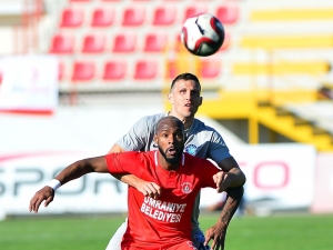 Spor Toto 1. Lig: Ümraniyespor: 2 - Adana Demirspor: 1