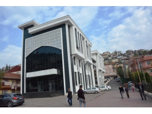 İzmit’in En Büyük Kültür Merkezi Hazır