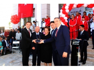 Ayvalık Gençlik Merkezine Kavuştu