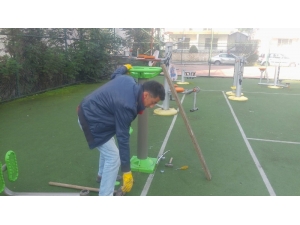 Çamlıevler Parkında Tadilat