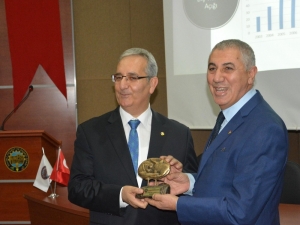 Prof. Dr. Küçüközmen Ekonomideki Son Gelişmeleri Değerlendirdi