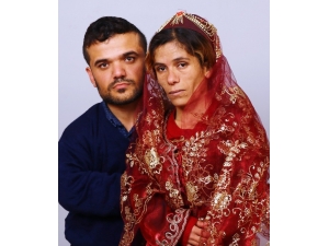 Aşkları Boylarını Aştı