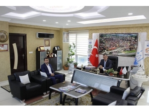 Yurt Dışından Bilecik’e Gelecek Öğrencilere Başkan Duymuş’dan Destek