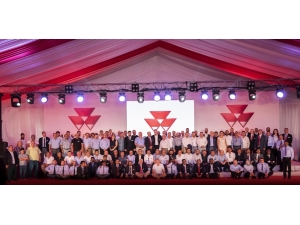 Massey Ferguson Bayileri Manisa Üretim Tesisinde Buluştu