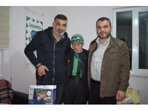 Alo Evlat Ekibi Fanatik Cemal Ağabeyi Unutmadı