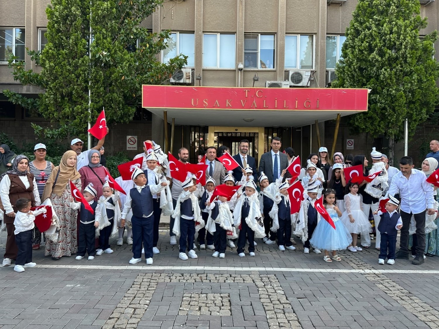 usak-ta-toplu-sunnet-soleni-gerceklestirildi