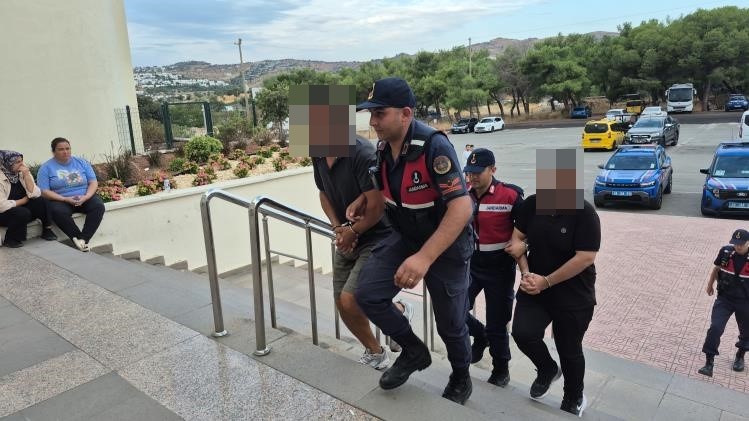 bodrum-da-yasadisi-bahis-operasyonunda-gozaltina-alinan-43-supheli-adliyede
