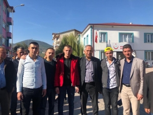 Başkan Yaman, Kınalı Kuzuları Askere Uğurladı