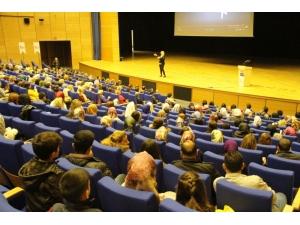 Diyarbakır’da Kariyer Zirvesi Düzenlendi