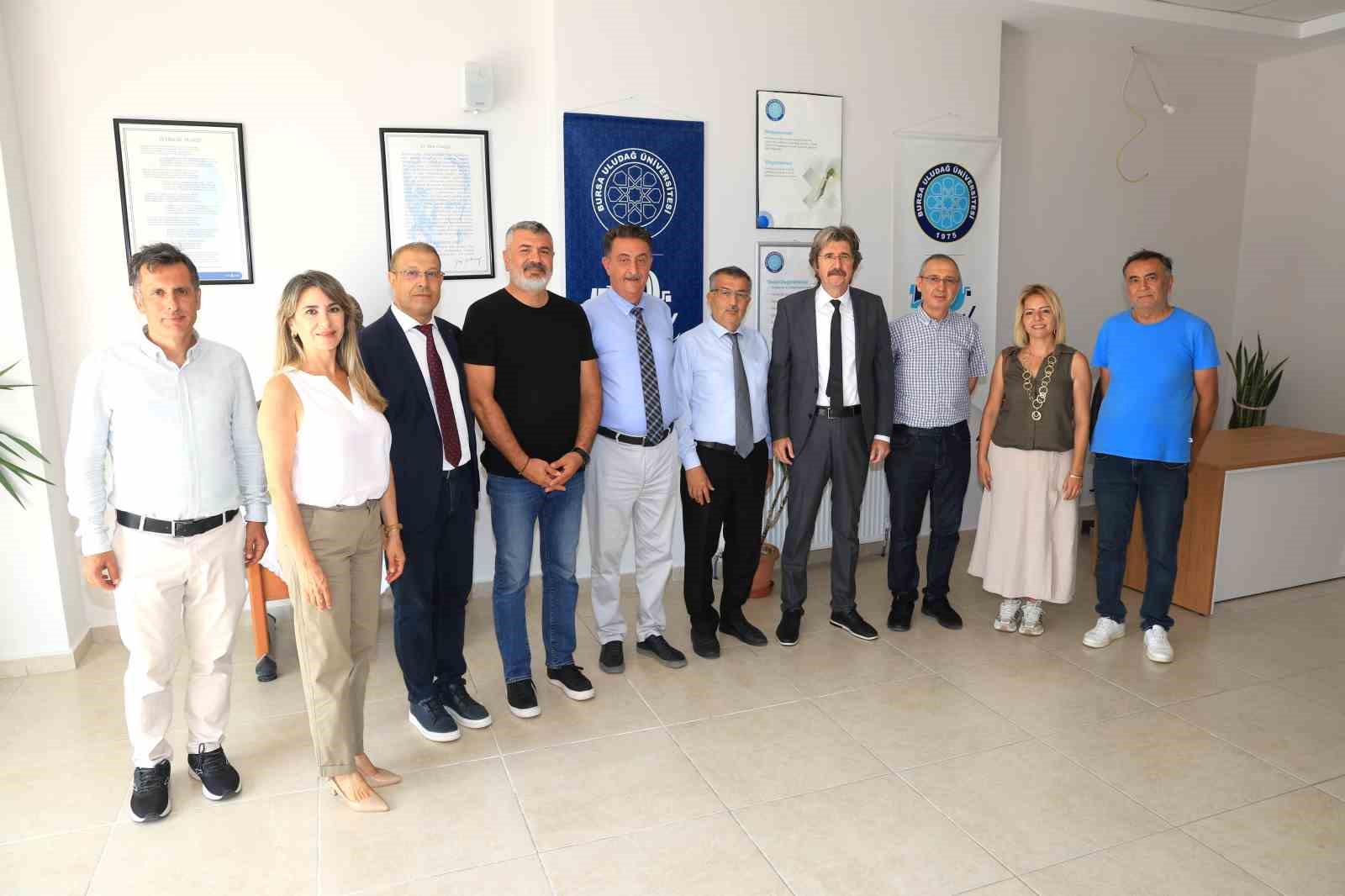 buu-deki-sanat-egitimi-ana-kampuste-devam-edecek