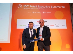 Defacto’nun Yerli Yazılımlarına Üç Ödül