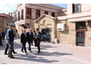 Geleneksel Niğde Evleri Kitabı Yayınlandı