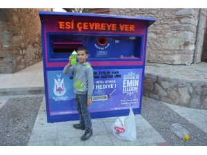 Şehzadeler’de Atıklar Ekonomiye Kazandırılıyor