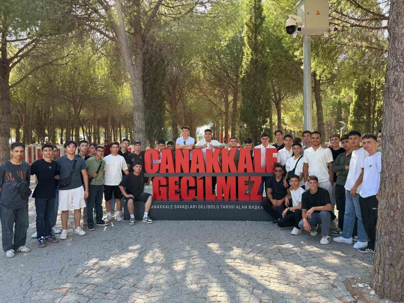 karapinar-ve-emirgazili-gencler-canakkale-de-tarihe-yolculuk-yapti