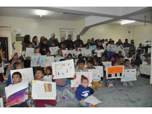 Köyde Resim Atölyesi