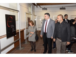 “10. Uluslararası Anadolu Kaligrafi Ve Tipografi Etkinliği Çalıştayı” Yunus Emre Sergisi Açıldı