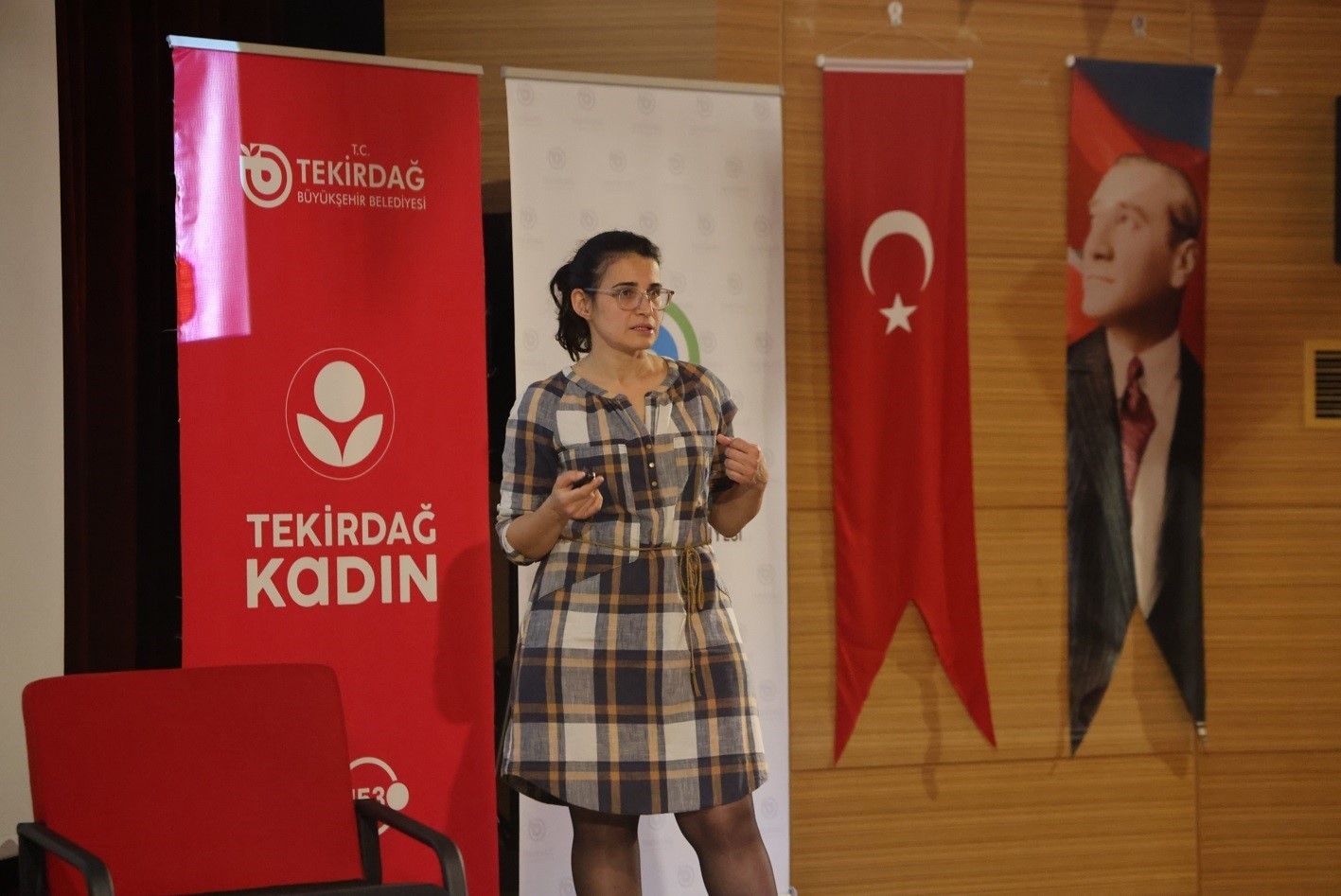 tekirdag-da-kadin-sagligina-butuncul-yaklasim-semineri