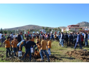Adana’da "Fidanlar Fidanlarla Büyüyor" Etkinliği