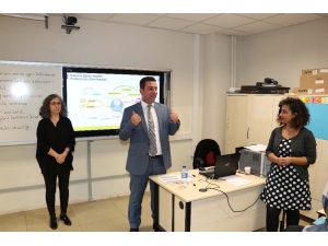 Harezmi Eğitim Modeli Sivas’ta Öğretmenlerle Buluştu