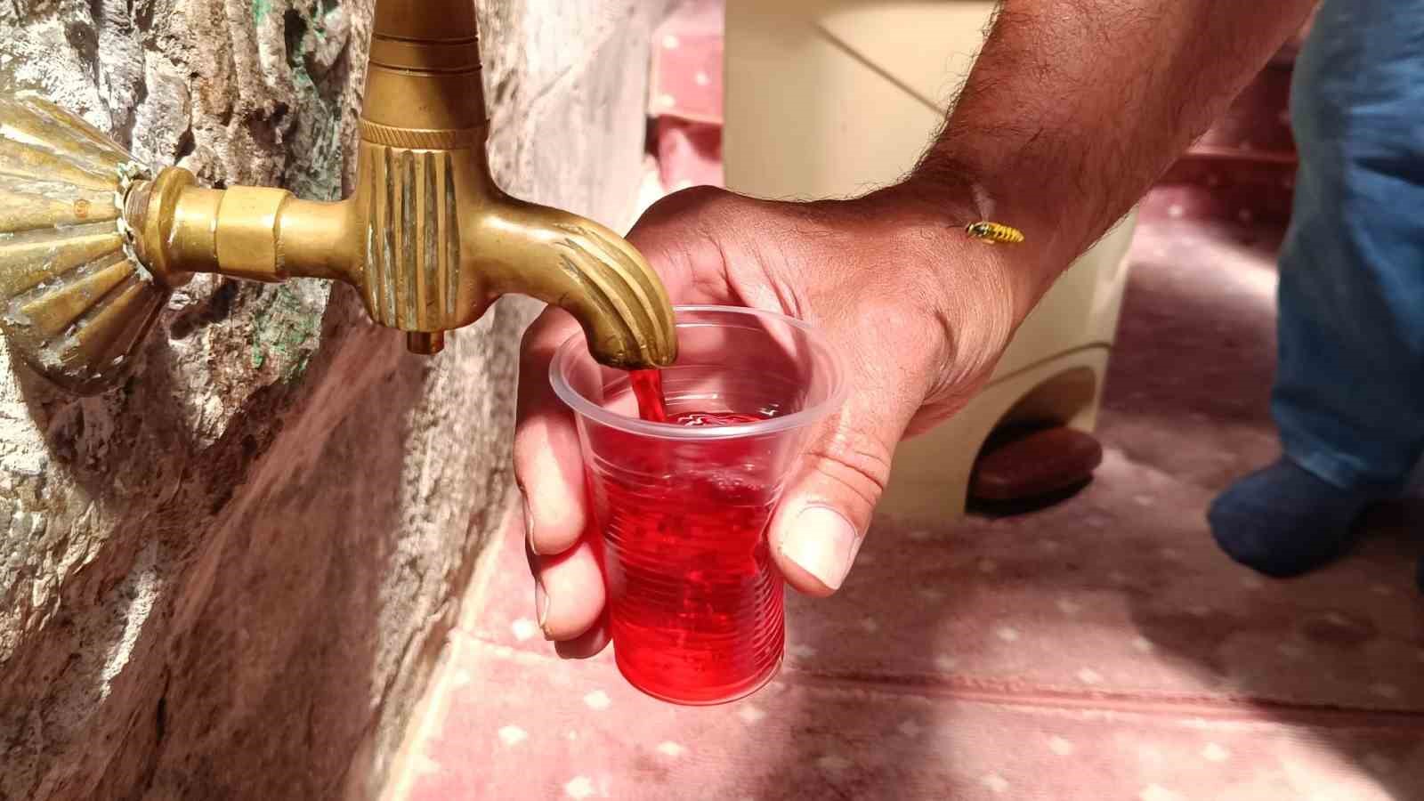 selcuklu-camisinde-osmanli-gelenegi-yuzyillardir-devam-ediyor