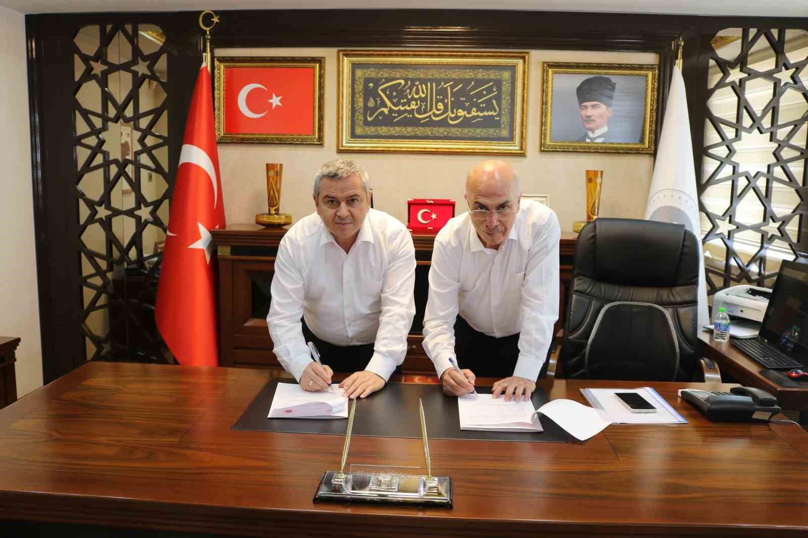 mersin-de-devlet-korumasindaki-cocuklar-icin-ilk-sefkat-projesi-protokolu-imzalandi
