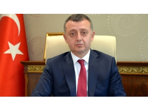 Vali Büyükakın’ın 10 Kasım Atatürk’ü Anma Mesajı