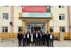 Başkan Karaosmanoğlu Fen Laboratuvarını Açtı