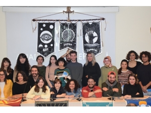 "Güzel Sanatlar Fakültesinde "10. Uluslararası Kaligrafi Ve Tipografi Çalıştay Sunumu"