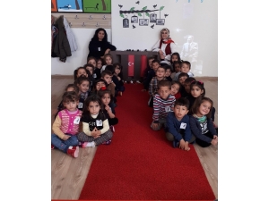 Anıtkabir’i Okulda Canlandırdılar