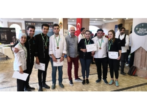 Kapadokya Üniversitesi 8 Madalya Birden Kazandı