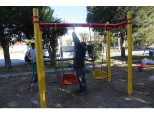 Burhaniye’de Suzan Yaz Parkı Yenilendi