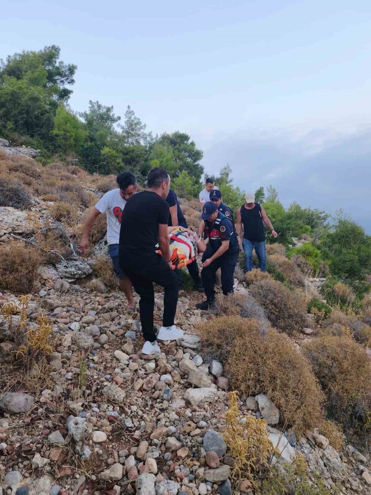 doga-yuruyusunde-dusup-ayagindan-yaralanan-hollandali-turist-kurtarildi