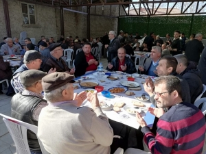 Günlücü’de Hayır Yemeği