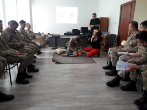 Jandarma Personeline İlk Yardım Kursu